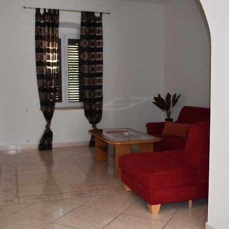 Pet Friendly Apartment Murvi 50 Novigrad  Zewnętrze zdjęcie